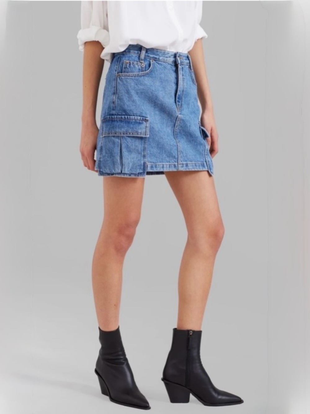 The Frankie Shop Taylor Denim Cargo Skirt Size Small